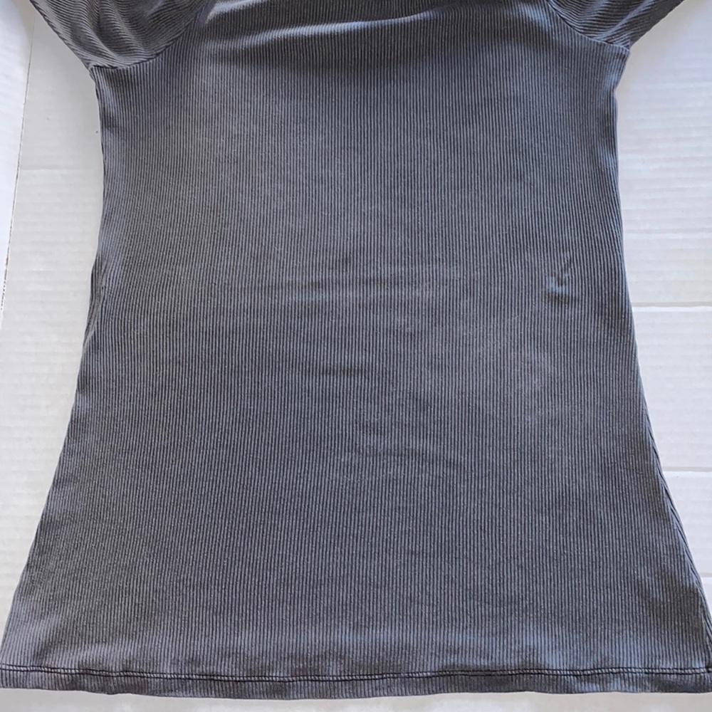 Torrid Ribbed Cold Shoulder Top - Grey - Size M/L - Picture 8 of 11